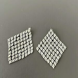 Dangle earrings and other stories